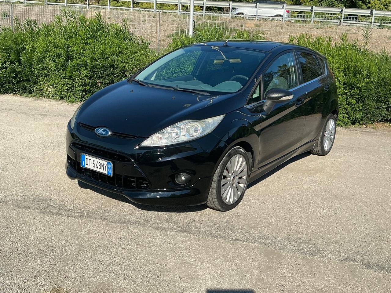 Ford Fiesta 1.2 82 CV 5 porte Titanium