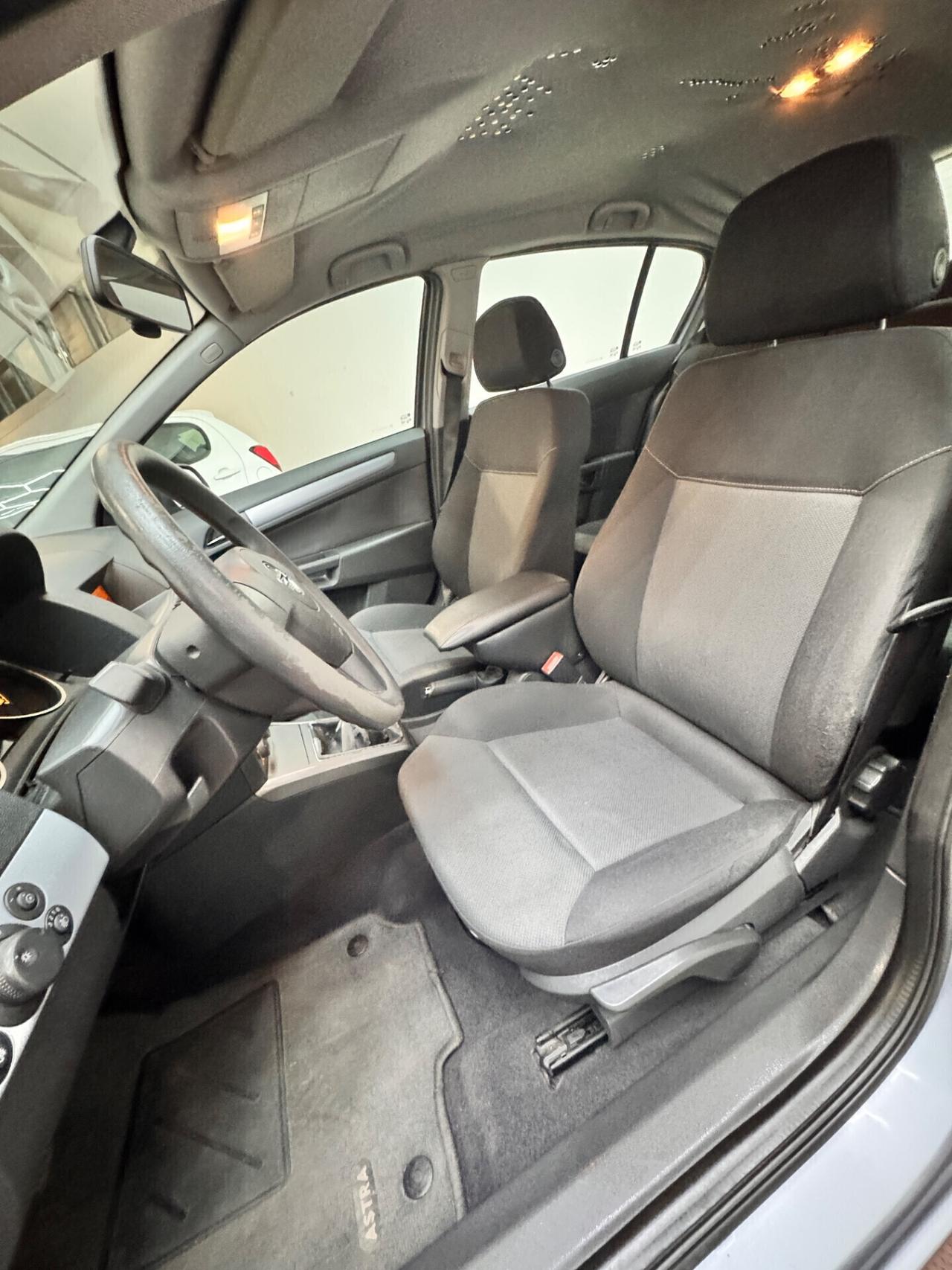 Opel Astra 1.4 GPL 88.000km