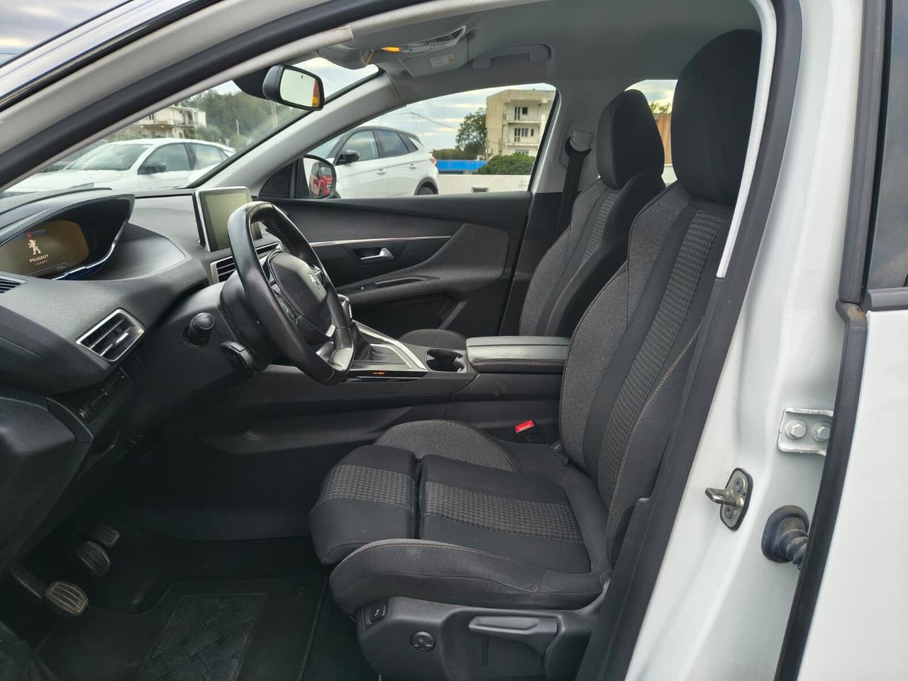 Peugeot 3008 130CV Active