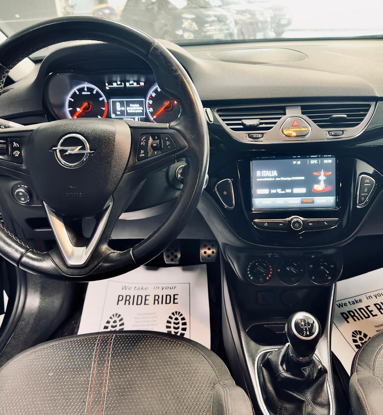 Opel Corsa 1.4 90CV GPL Tech 5 porte Black Edition