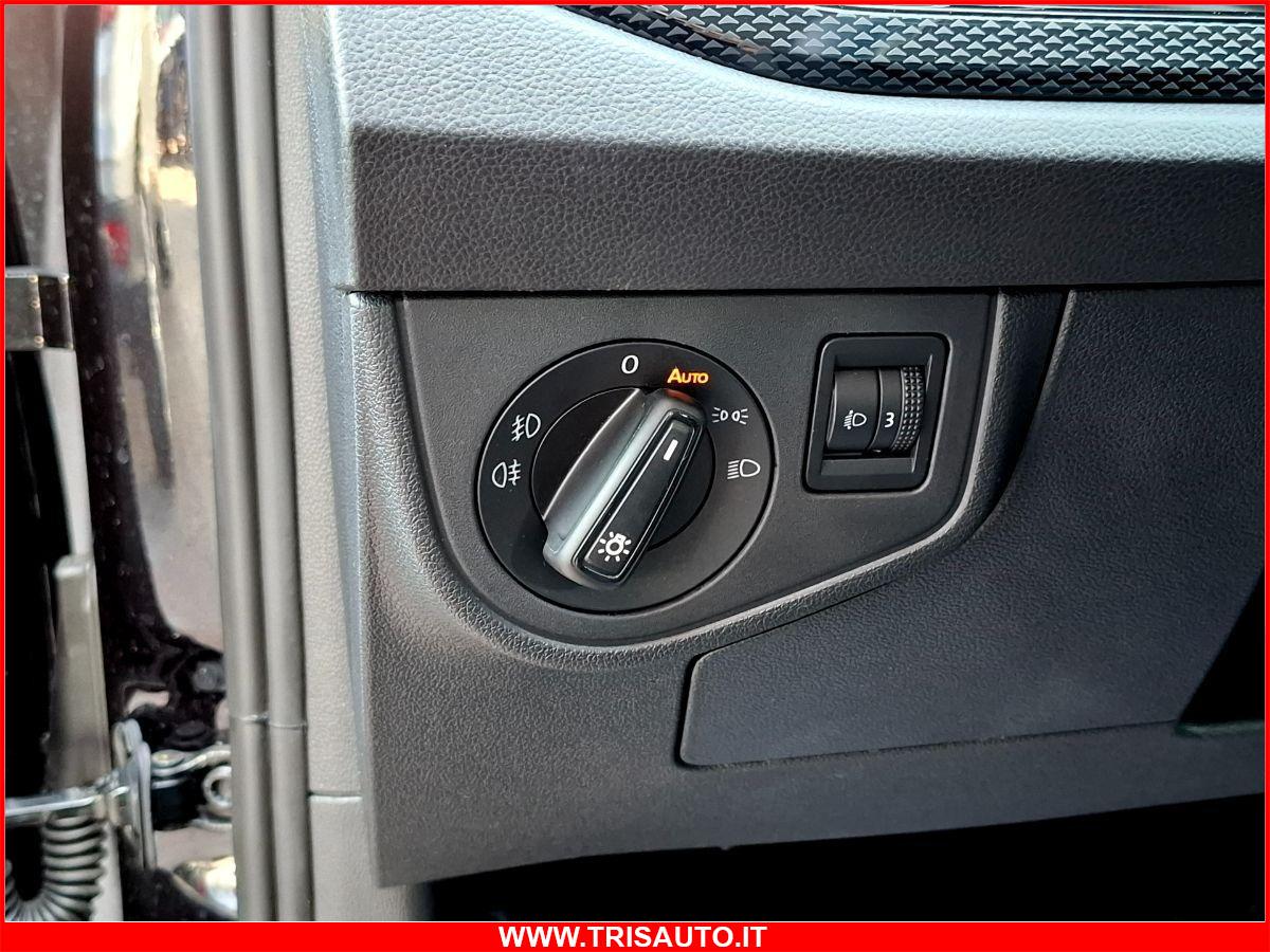 VOLKSWAGEN Polo 1.0 TSI DSG Life NEOPATENTATI (FARI LED+NAVI)