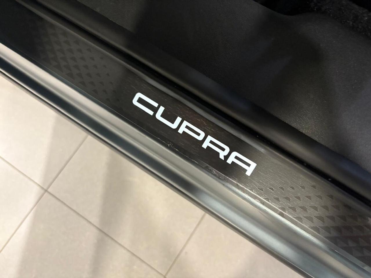 Cupra Terramar 1.5 e-hybrid VZ 272cv dsg
