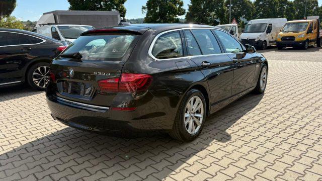 BMW 530 dA 258CV Touring Luxury **UNICO PROPRIETARIO**