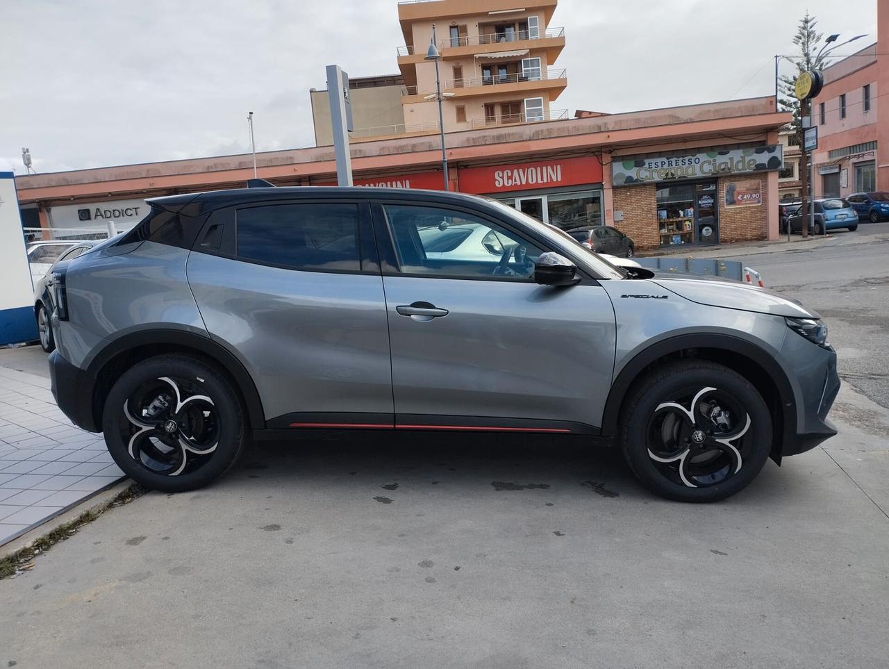 Alfa Romeo Junior 1.2 145 CV Hybrid eDCT6 Speciale