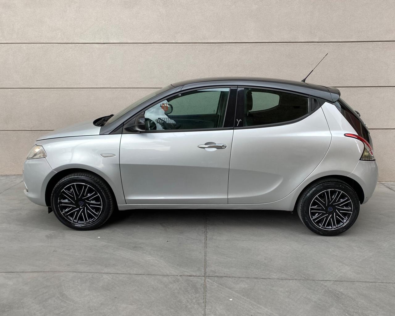Lancia Ypsilon 1.2 Benzina