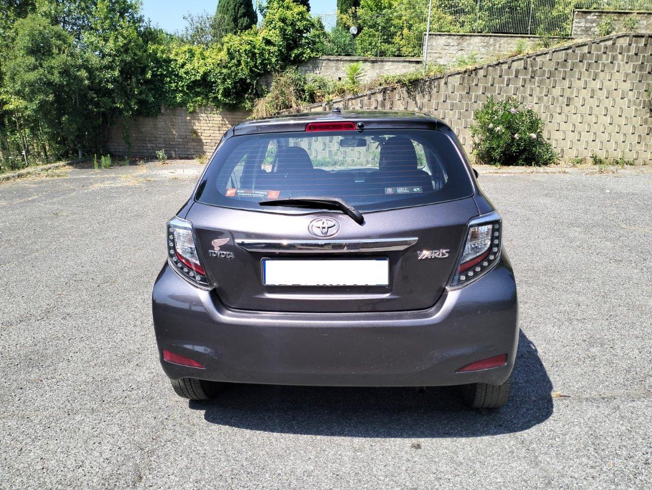 Toyota Yaris 5 Porte Yaris 5p 1.0 Lounge c/CL