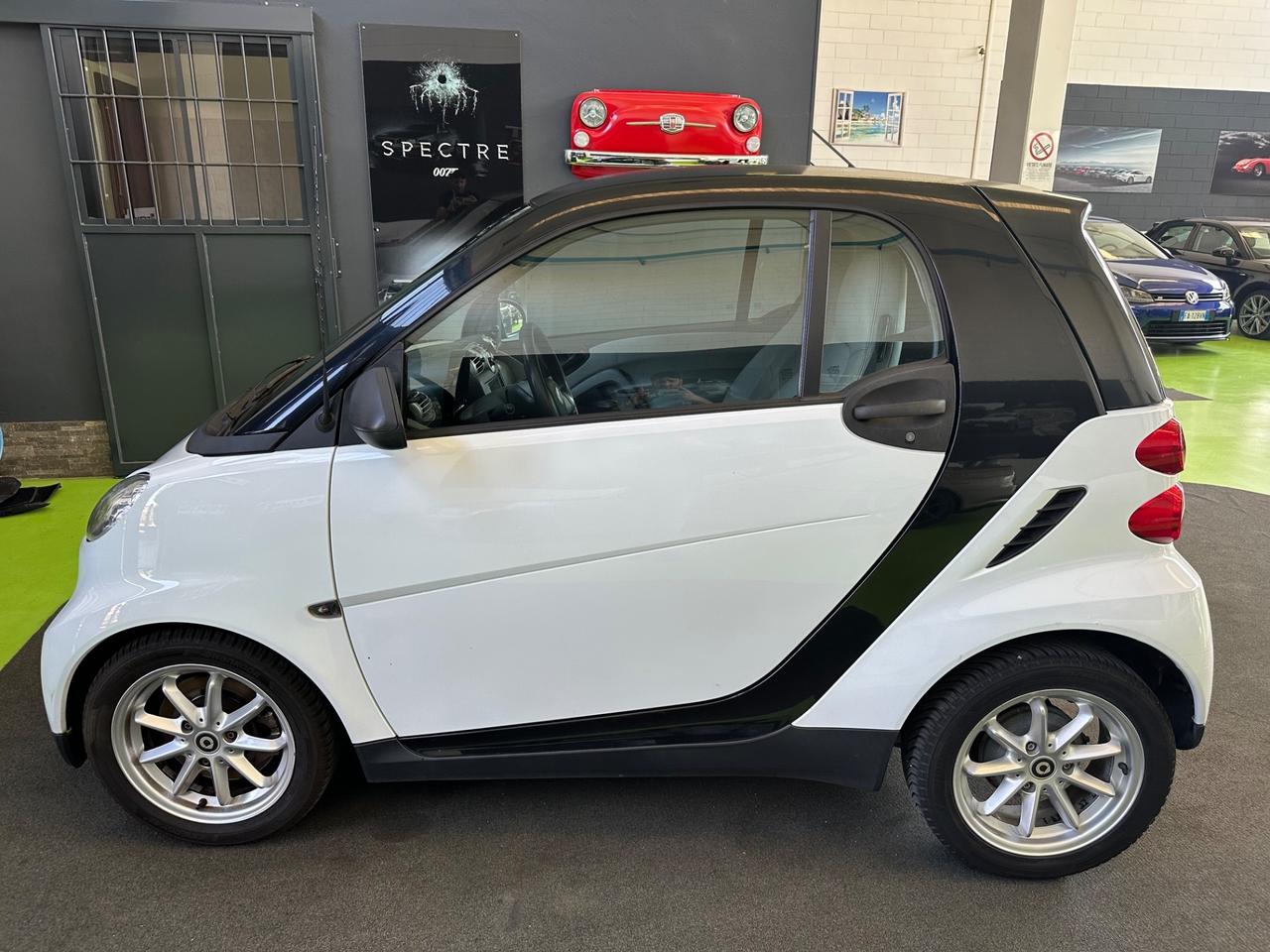 Smart ForTwo 1000 52 kW MHD NAVI-PELLE
