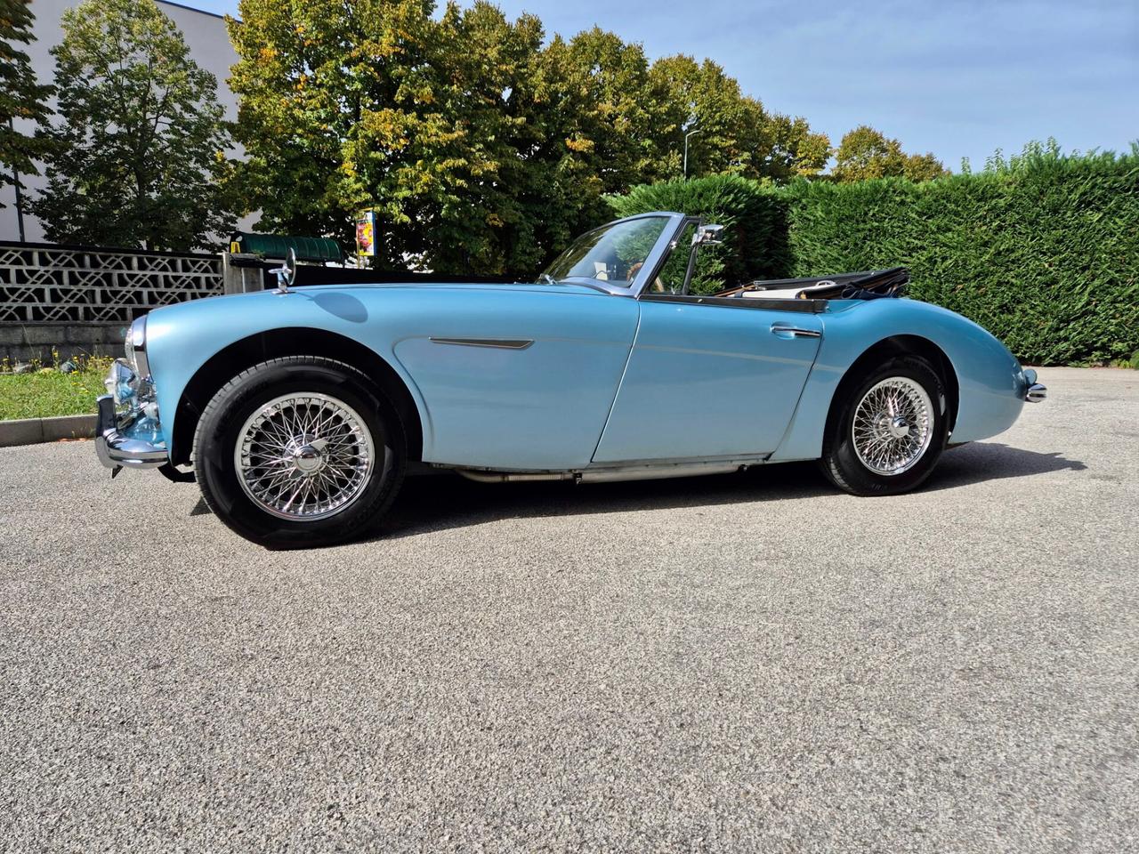 Austin Healey MKII 3000