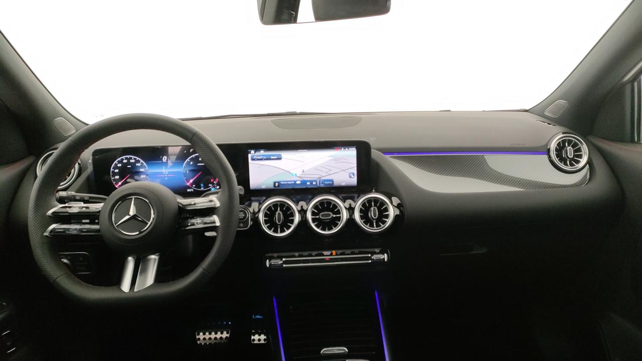 Mercedes-Benz GLA 200 d automatic