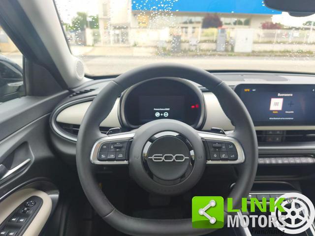 FIAT 600 Hybrid 100 CV DCT MHEV La Prima