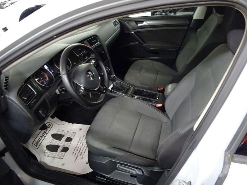 Volkswagen Golf 1.0 TSI 81kW Business BMT