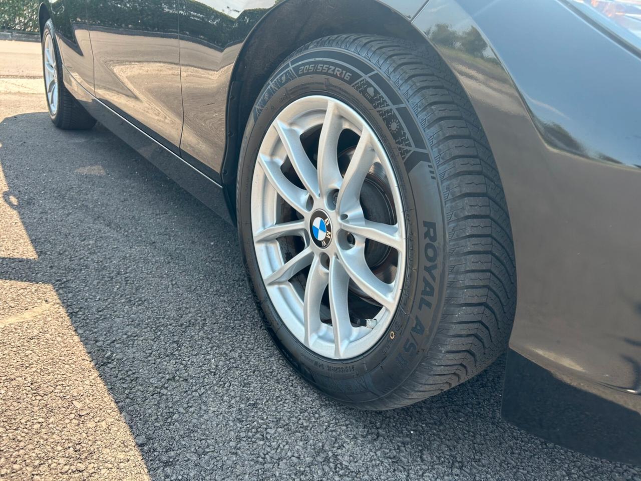 Bmw 118 I 5 porte km 112.500 ok neopatentati