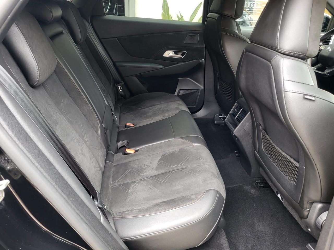 DS 7 Crossback HDi 130 aut. Performance Line Cerchi 19...