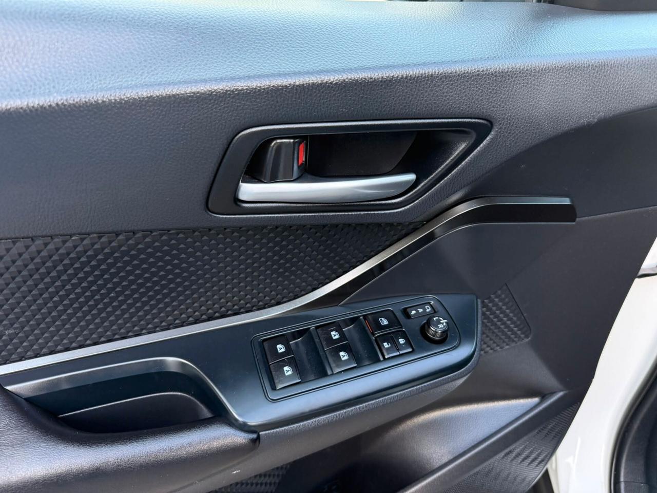 Toyota C-HR 1.8 Hybrid E-CVT Lounge
