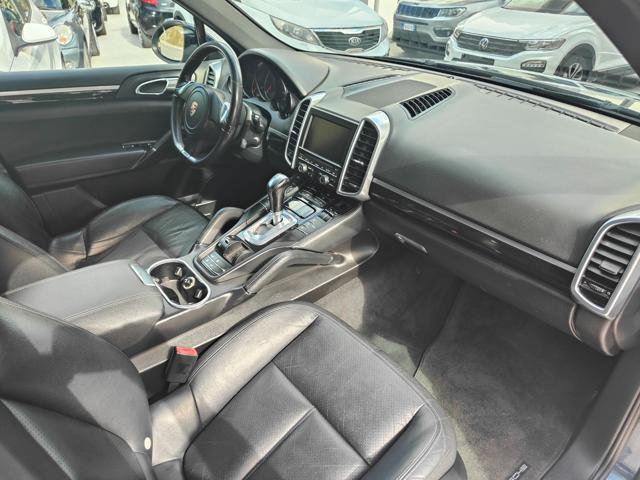 PORSCHE Cayenne 3.0 V6 tdi tiptronic 240cv - EURO 5