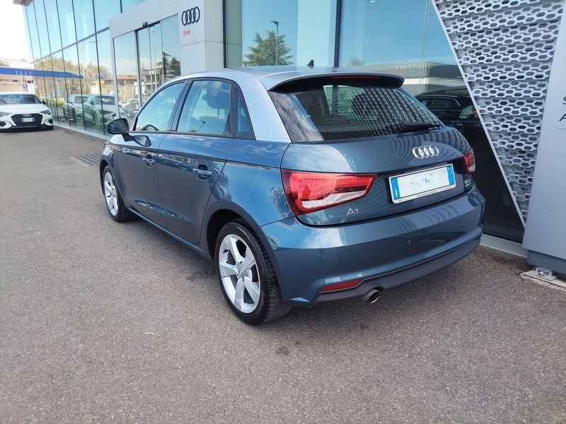 Audi A1 A1 Sportback 1.0 tfsi Sport 82cv