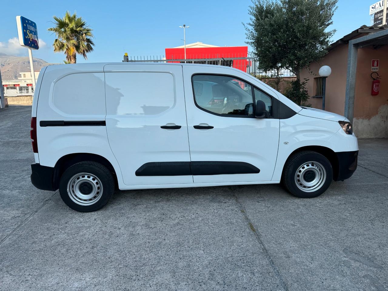 Peugeot Partner BlueHDi 100 S&S PC Furgone Premium
