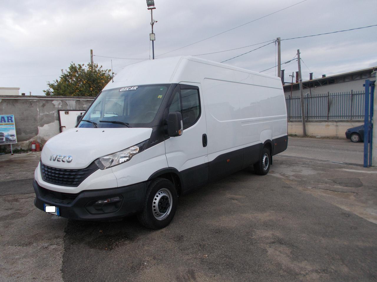 Iveco daily 35s14 anno 2021 furgone e.6