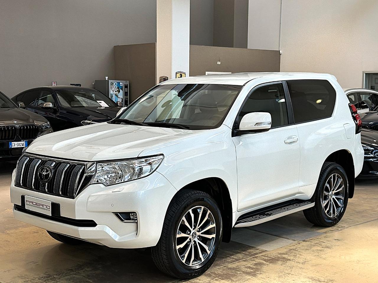 Toyota Land Cruiser 3 Porte 2.8 d-4d Lounge auto - Gancio Traino