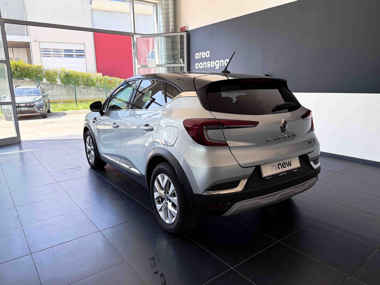 Renault Captur 1.6 e-tech phev intens 160cv auto