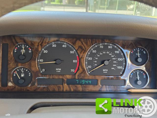 DAIMLER Six LWB 4.0L GUIDA A DESTRA