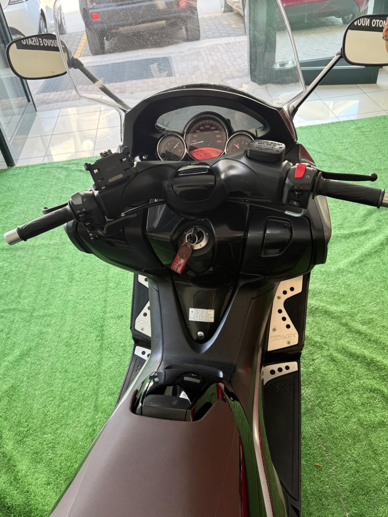 Yamaha T Max
