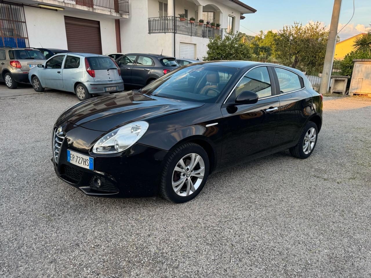 Alfa Romeo Giulietta 1.6 JTDm-2 105 CV Distinctive