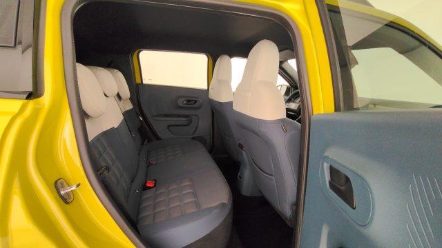 FIAT Grande Panda 1.2 100 CV S&S HYBRID La Prima CAMBIO AUTOMATICO