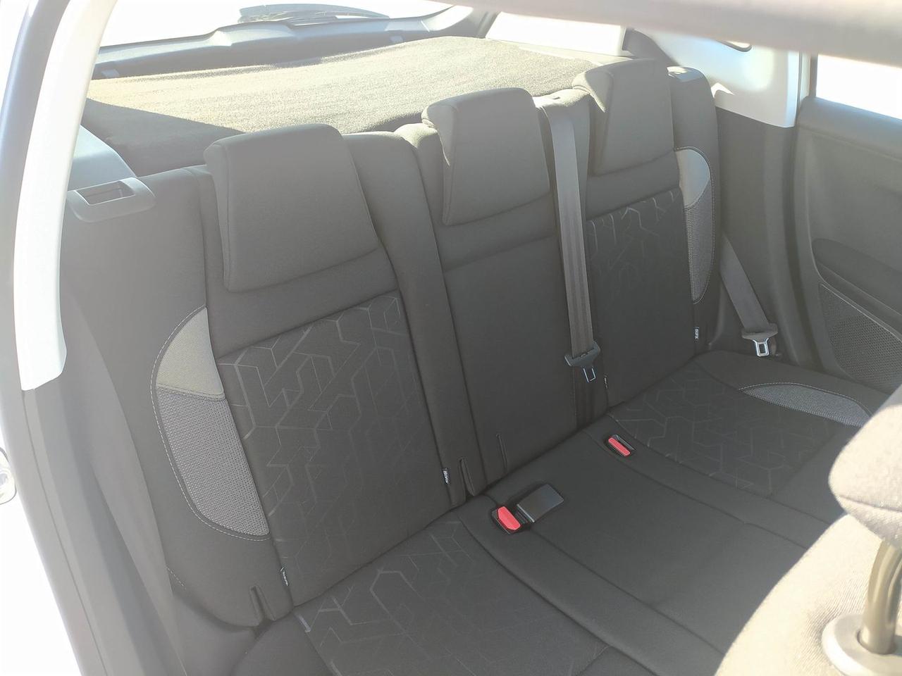Peugeot 2008 Active 1.5 Blue HDI 100 #6891