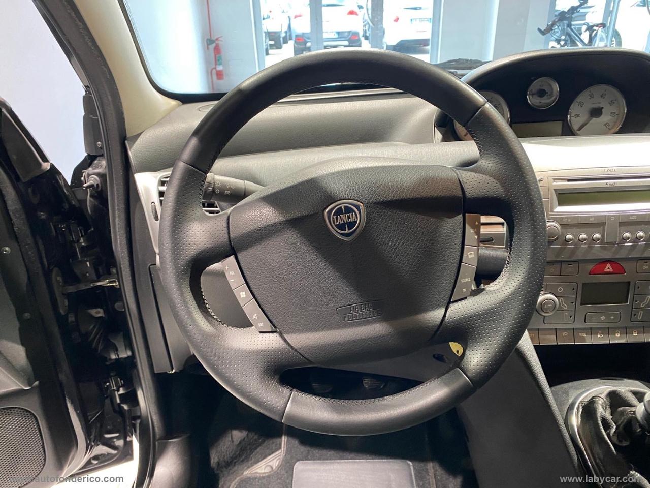 LANCIA Ypsilon 1.2 69 CV Elle