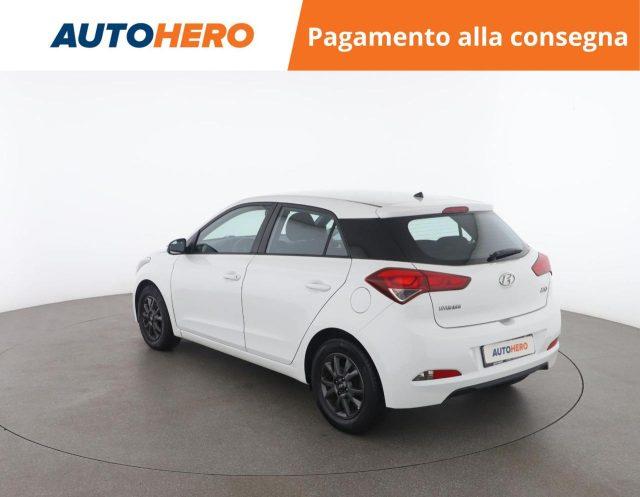 HYUNDAI i20 1.2 84 CV 5 porte Blackline