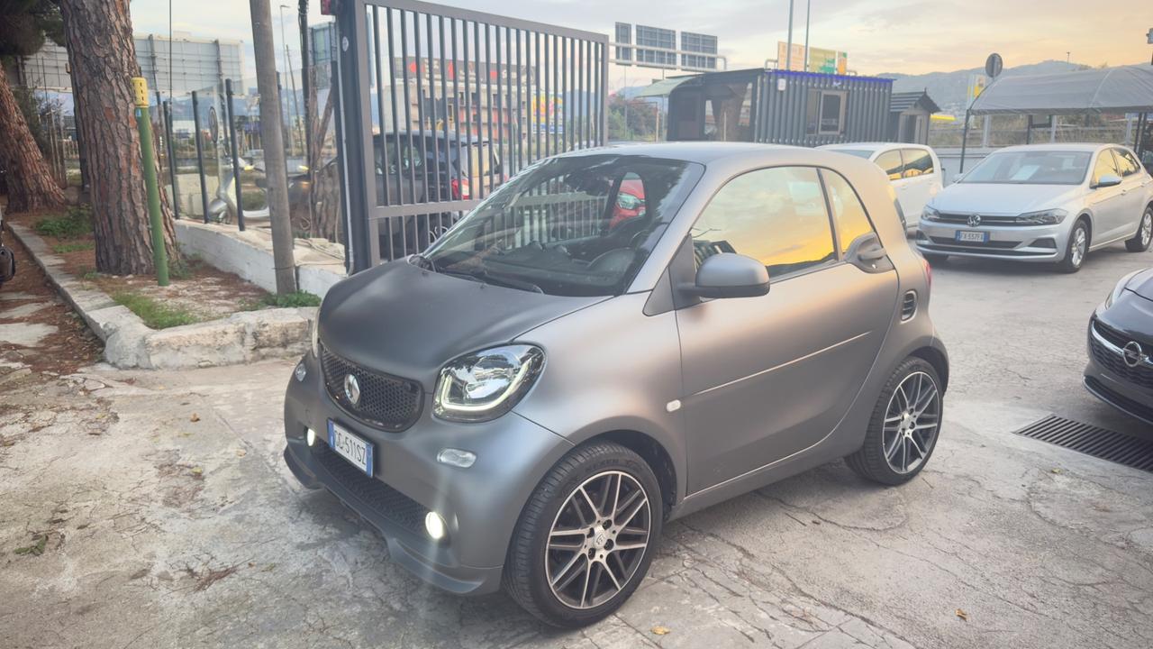 Smart ForTwo 90 0.9 Turbo Allestimento Brabus