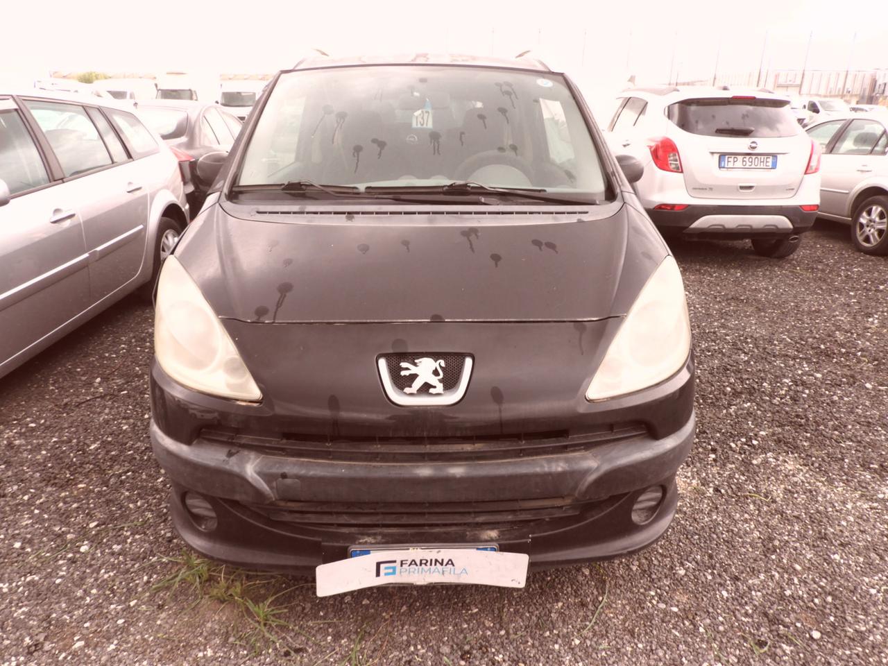 PEUGEOT 1007 - 1007 1.4 Happy 2tronic