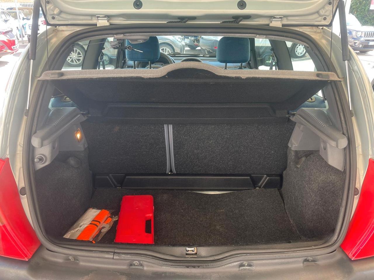 Renault Clio 1.2 cat 3 porte