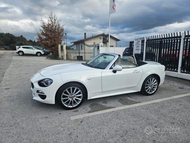 FIAT 124 Spider Turbo Lusso