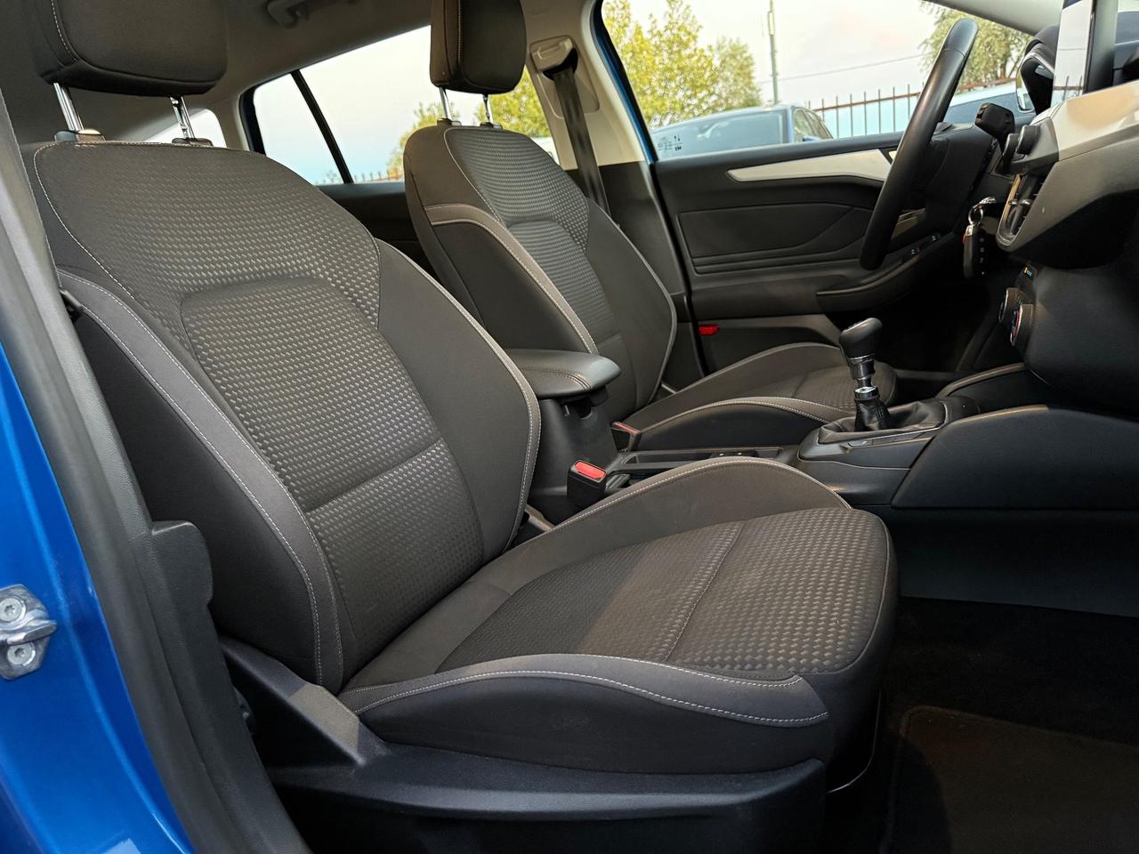 Ford Focus 1.5 120 CV SW Navi Fari Led Garanzia Full