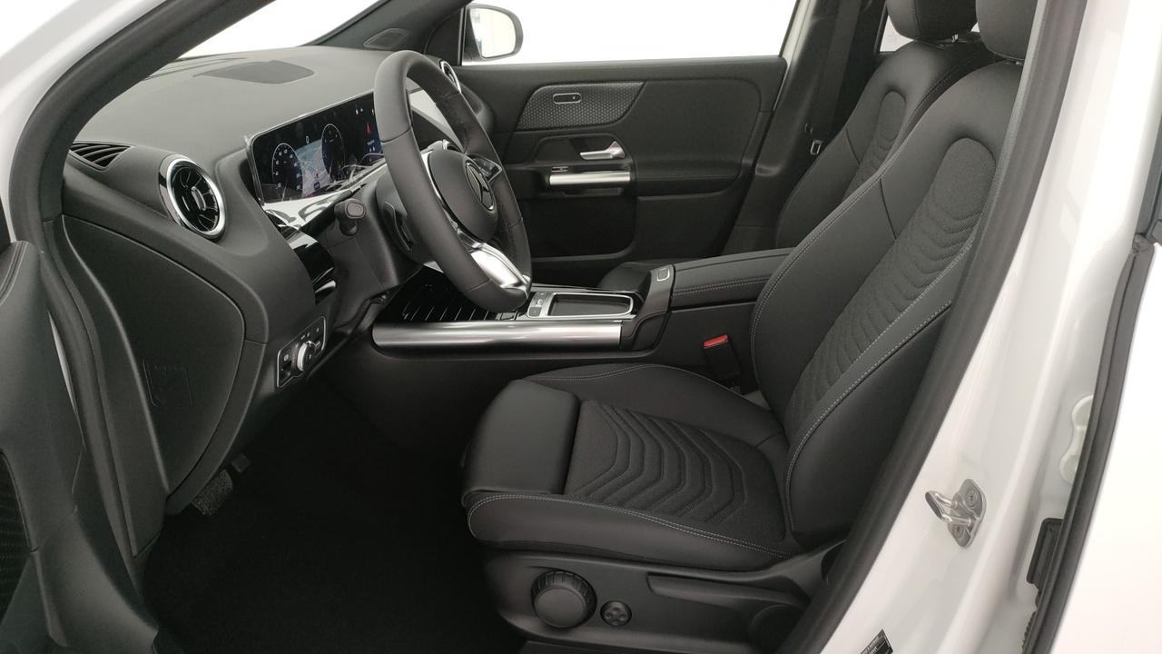 Mercedes-Benz GLA 200 d Automatic 4MATIC