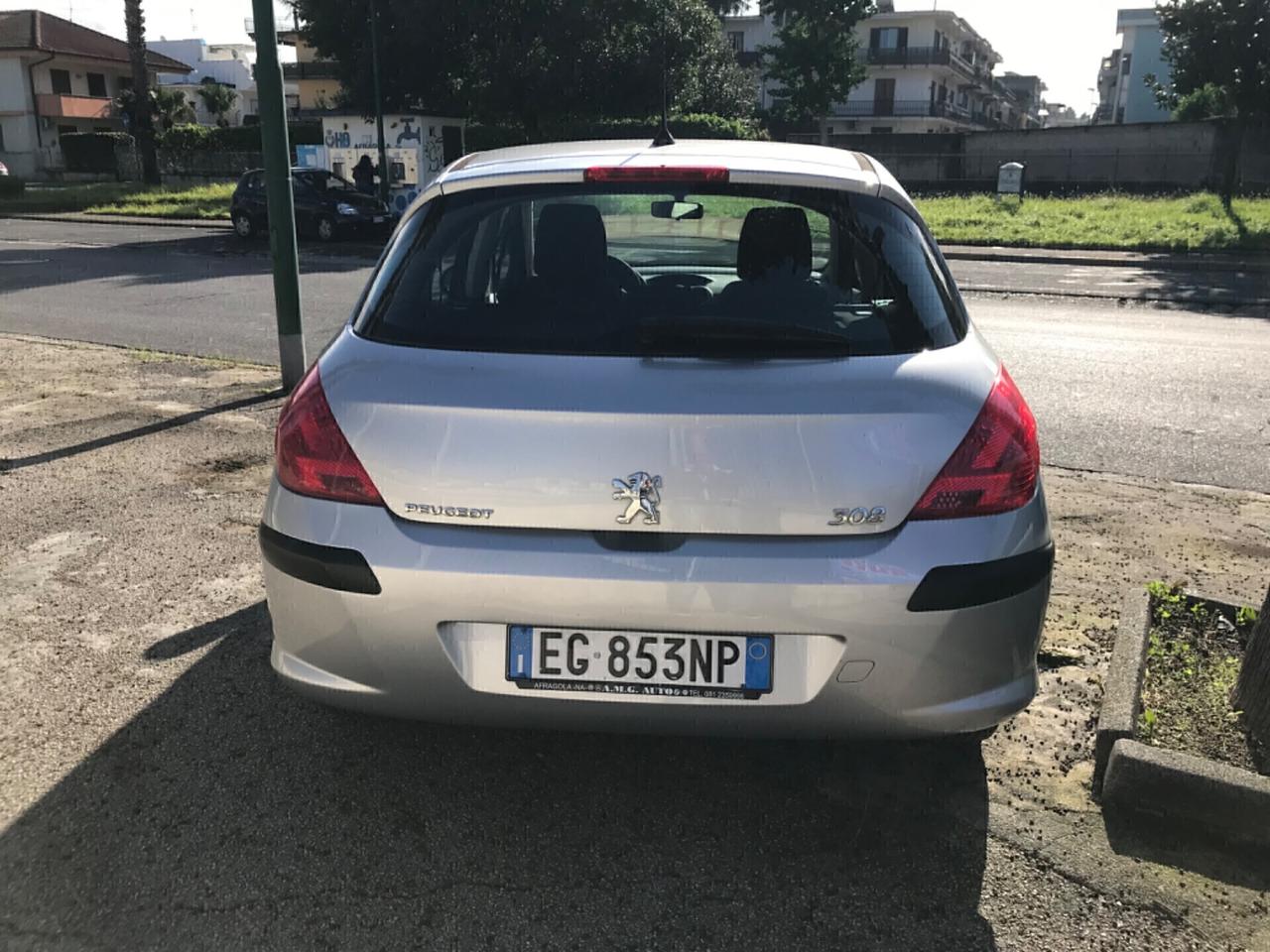 Peugeot 308 1.6 8V HDi 93CV 5p. Active 2011