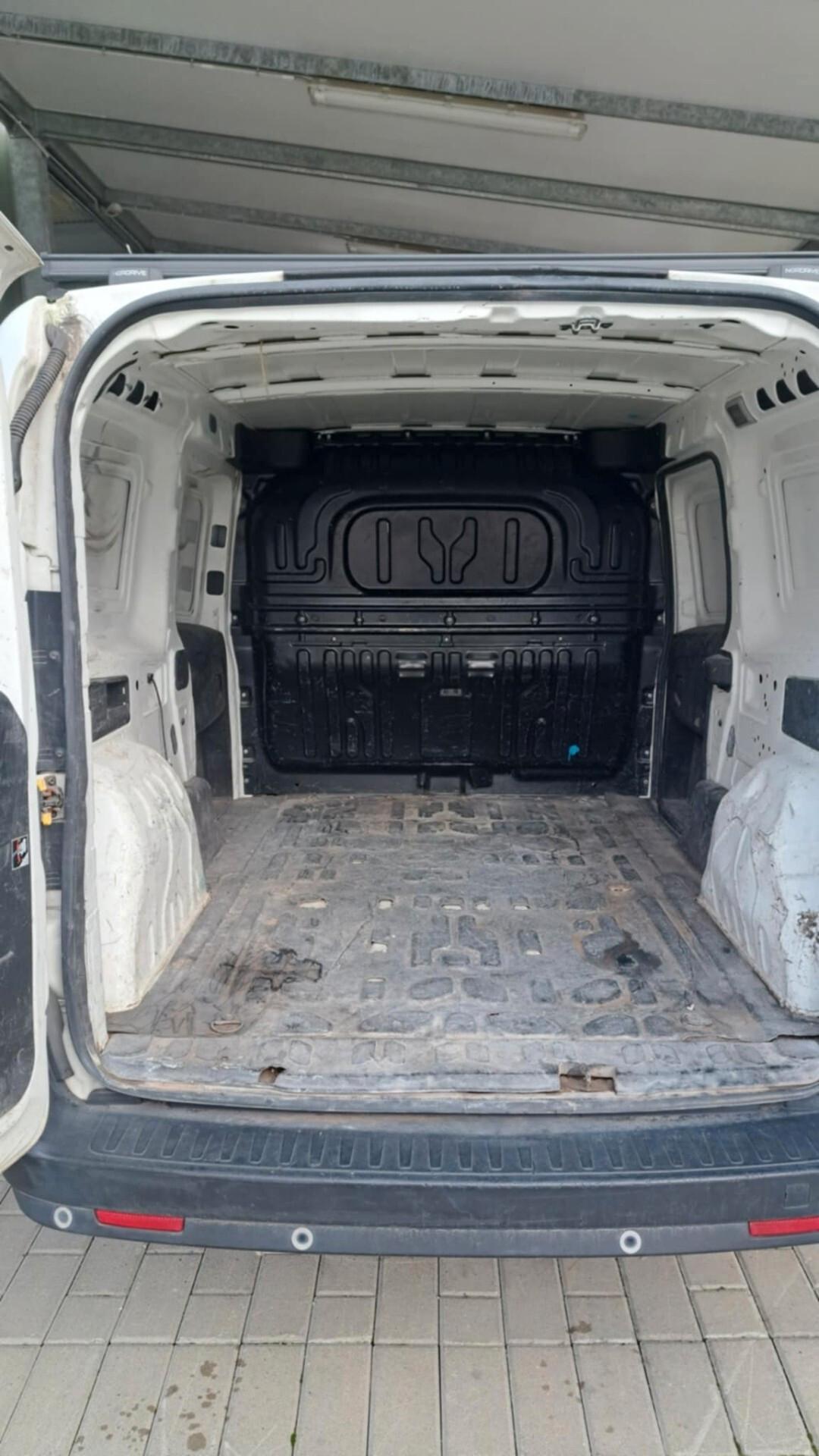 Fiat Doblo Doblò 1.4 T-Jet 16V Natural Power Easy