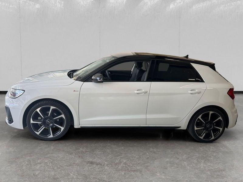 Audi A1 Sportback 30 1.0 tfsi Identity Black 116cv s-tronic