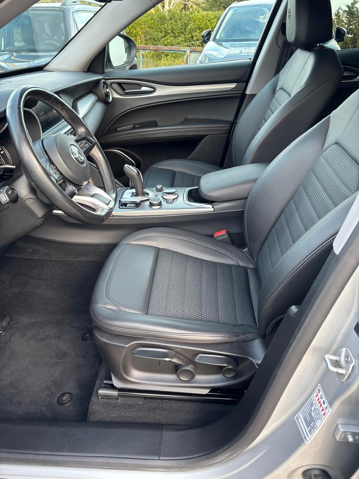 Alfa Romeo Stelvio 2.2 Turbodiesel 190 CV AT8 Q4 Sprint