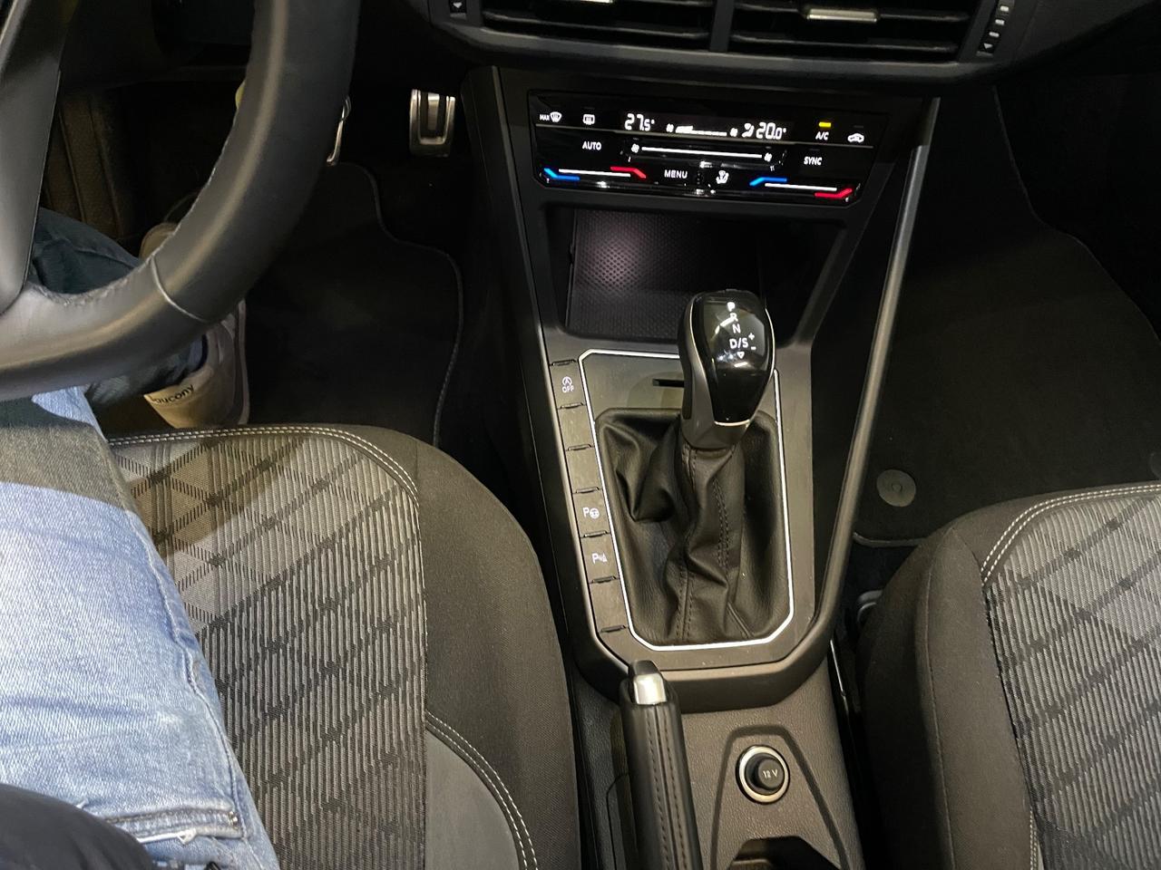 Volkswagen Taigo 1.0 TSI 115 CV DSG R-Line Navy Telec. 18Misano