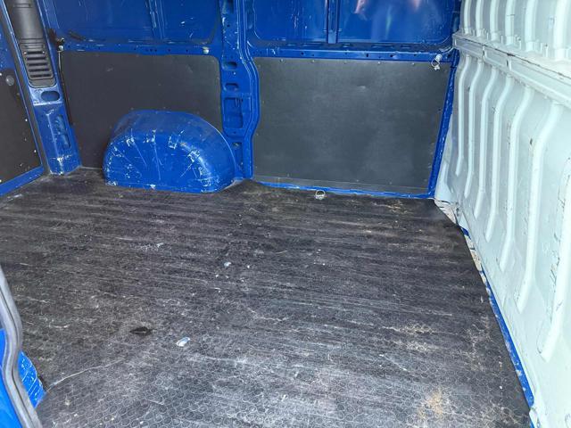PEUGEOT Boxer 330 2.2 BlueHDi 140 S&S PC-TN Furgone