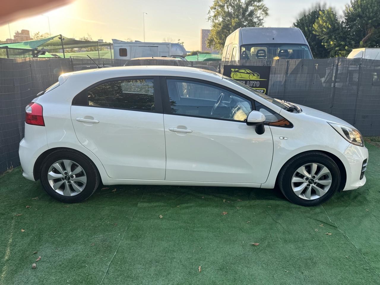 Kia RIO 1.2 GPL 2016 NEOPATENTATI 5 PORTE