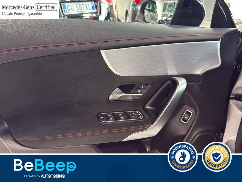 Mercedes-Benz CLA COUPE 180 D PREMIUM AUTO