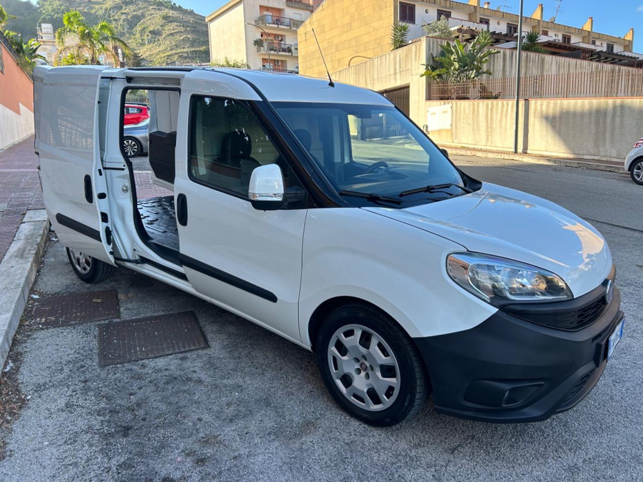 Fiat Doblo Fiat doblo 1.6 mjt cargo maxi unico proprietario