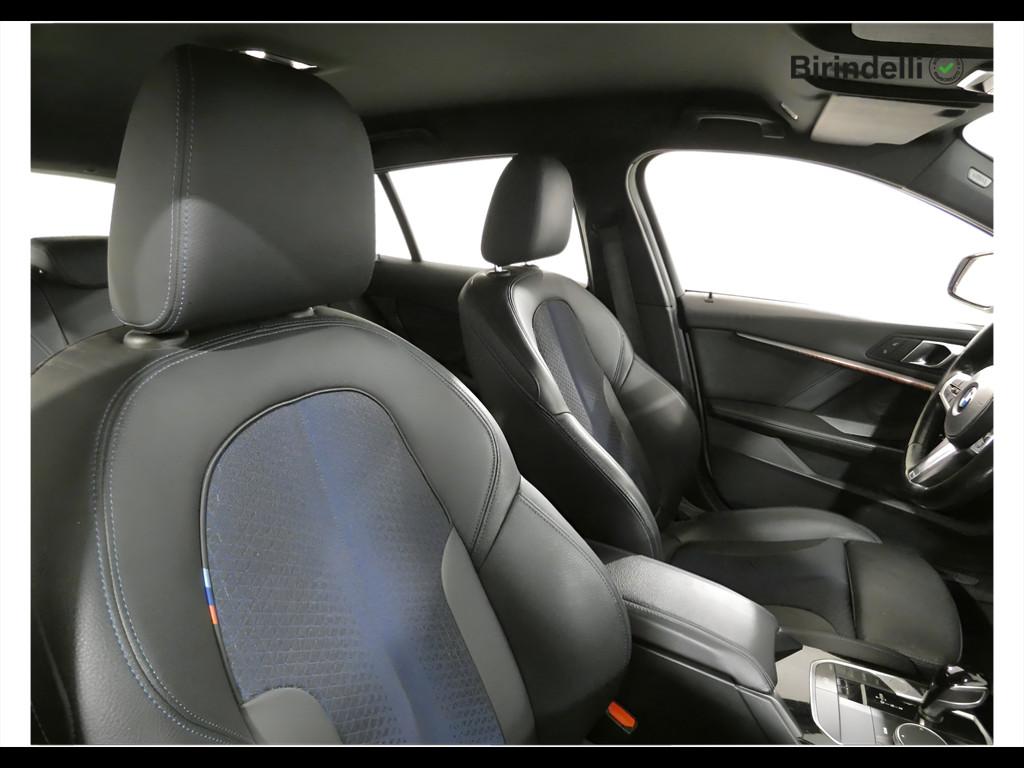 BMW Serie 1 (F40) - 118d 5p. Msport