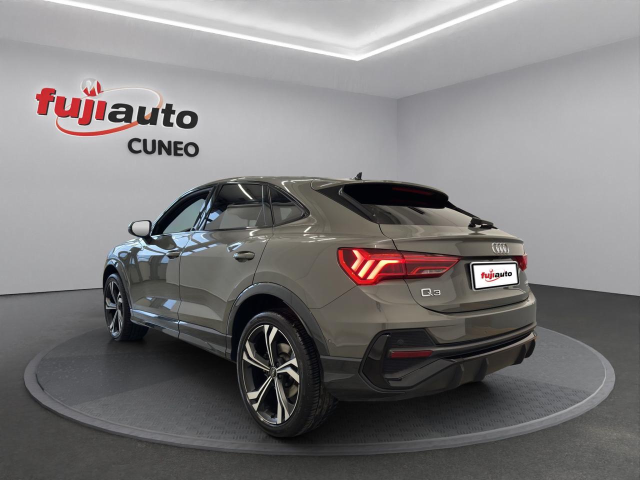 Audi Q3 Sportback 40 2.0 tdi S line edition