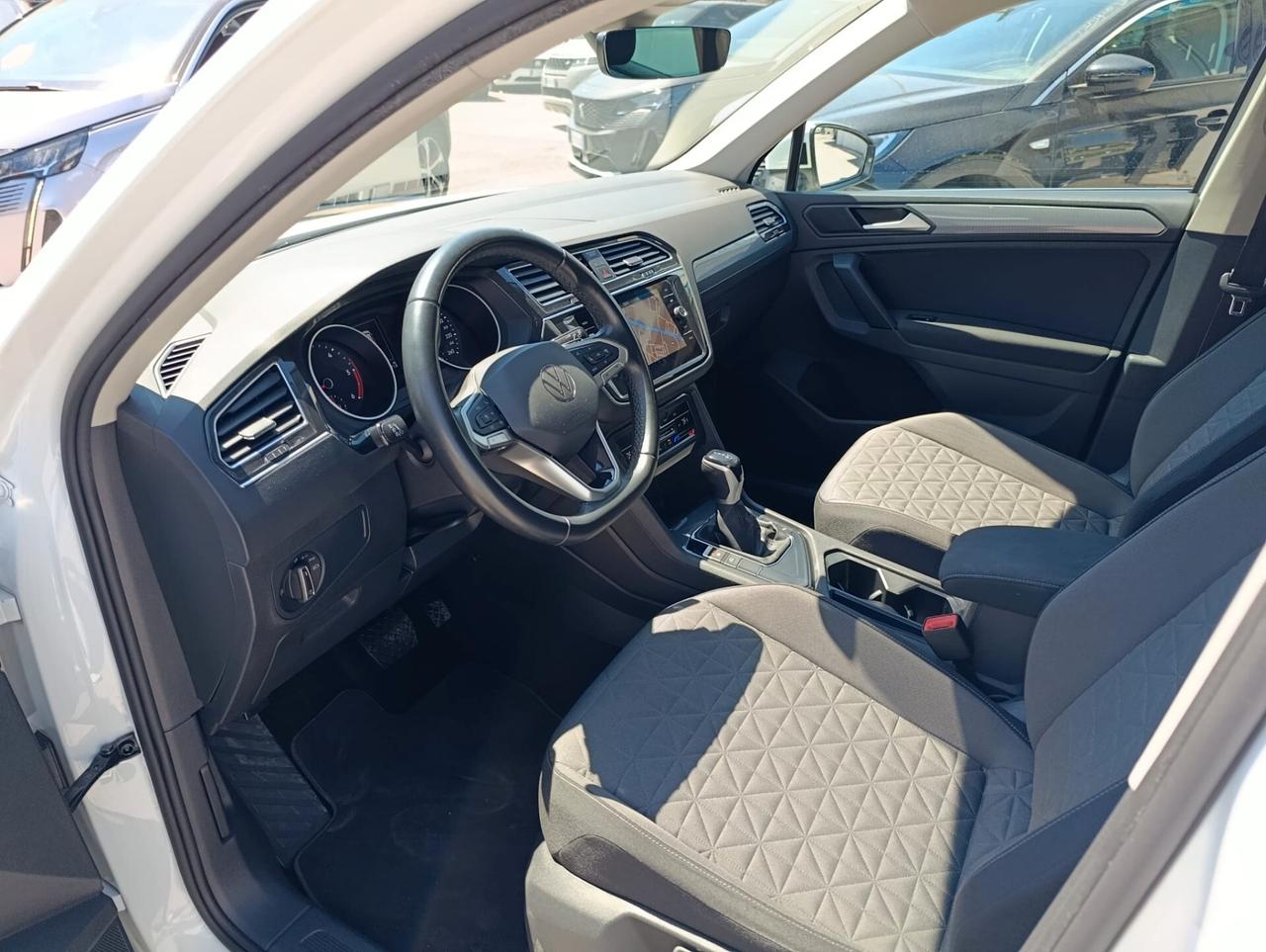 Volkswagen Tiguan 2.0 TDI 150 CV SCR DSG Elegance