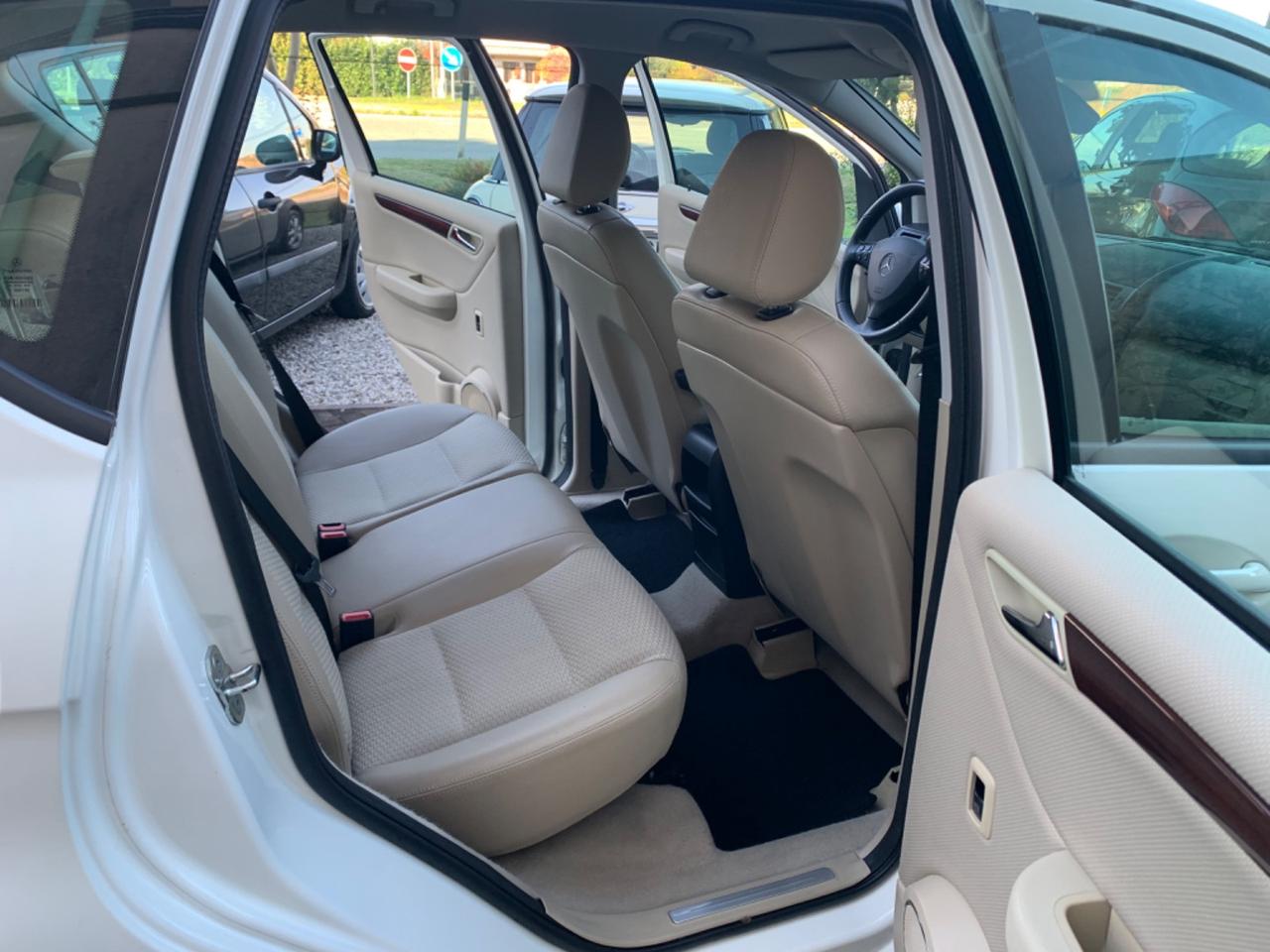 Mercedes-benz A 160 BlueEFFICIENCY Premium